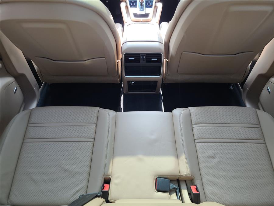 2019 Porsche Cayenne AWD, available for sale in Canton, Connecticut | Lava Motors. Canton, Connecticut 2019 Porsche Cayenne AWD, available for sale in Canton, Connecticut | Lava Motors. Canton, Connecticut