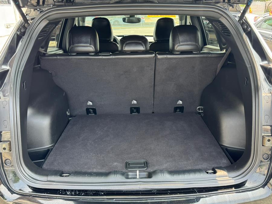 2024 Jeep Compass Latitude 4x4, available for sale in Newark , New Jersey | Champion Used Auto Sales 2. Newark , New Jersey 2024 Jeep Compass Latitude 4x4, available for sale in Newark , New Jersey | Champion Used Auto Sales 2. Newark , New Jersey