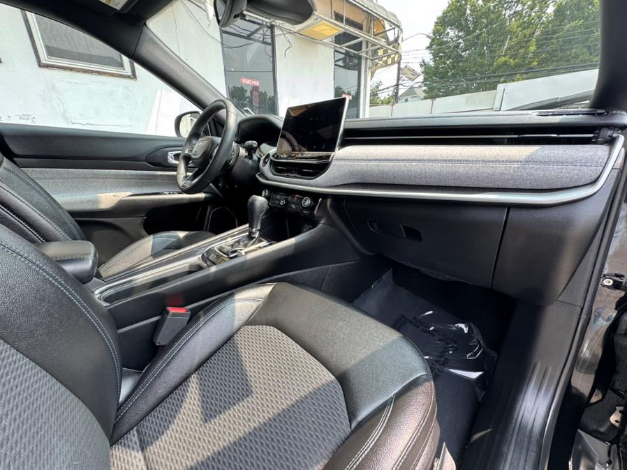 2024 Jeep Compass Latitude 4x4, available for sale in Newark , New Jersey | Champion Used Auto Sales 2. Newark , New Jersey 2024 Jeep Compass Latitude 4x4, available for sale in Newark , New Jersey | Champion Used Auto Sales 2. Newark , New Jersey