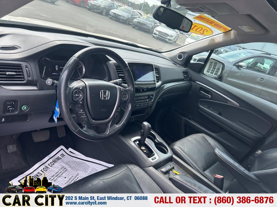 2017 Honda Pilot EX-L AWD, available for sale in East Windsor, Connecticut | Car City LLC. East Windsor, Connecticut 2017 Honda Pilot EX-L AWD, available for sale in East Windsor, Connecticut | Car City LLC. East Windsor, Connecticut