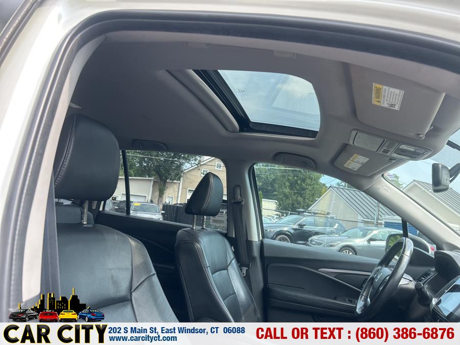 2017 Honda Pilot EX-L AWD, available for sale in East Windsor, Connecticut | Car City LLC. East Windsor, Connecticut 2017 Honda Pilot EX-L AWD, available for sale in East Windsor, Connecticut | Car City LLC. East Windsor, Connecticut