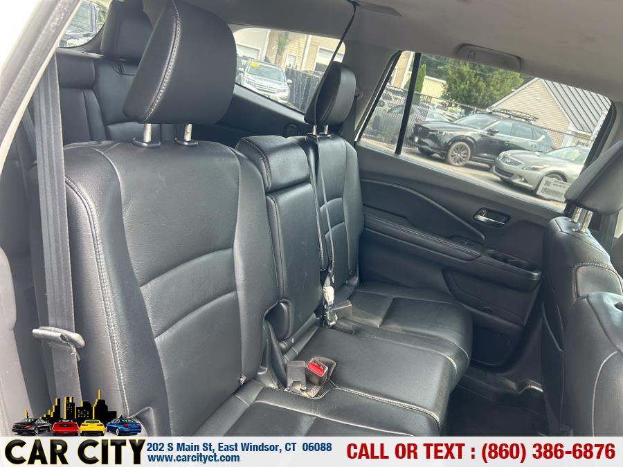 2017 Honda Pilot EX-L AWD, available for sale in East Windsor, Connecticut | Car City LLC. East Windsor, Connecticut 2017 Honda Pilot EX-L AWD, available for sale in East Windsor, Connecticut | Car City LLC. East Windsor, Connecticut