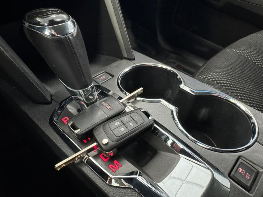 2016 GMC Terrain AWD 4dr SLE w/SLE-2, available for sale in Inwood, New York | 5 Towns Drive. Inwood, New York 2016 GMC Terrain AWD 4dr SLE w/SLE-2, available for sale in Inwood, New York | 5 Towns Drive. Inwood, New York