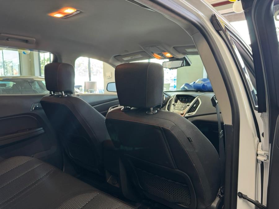 2016 GMC Terrain AWD 4dr SLE w/SLE-2, available for sale in Inwood, New York | 5 Towns Drive. Inwood, New York 2016 GMC Terrain AWD 4dr SLE w/SLE-2, available for sale in Inwood, New York | 5 Towns Drive. Inwood, New York