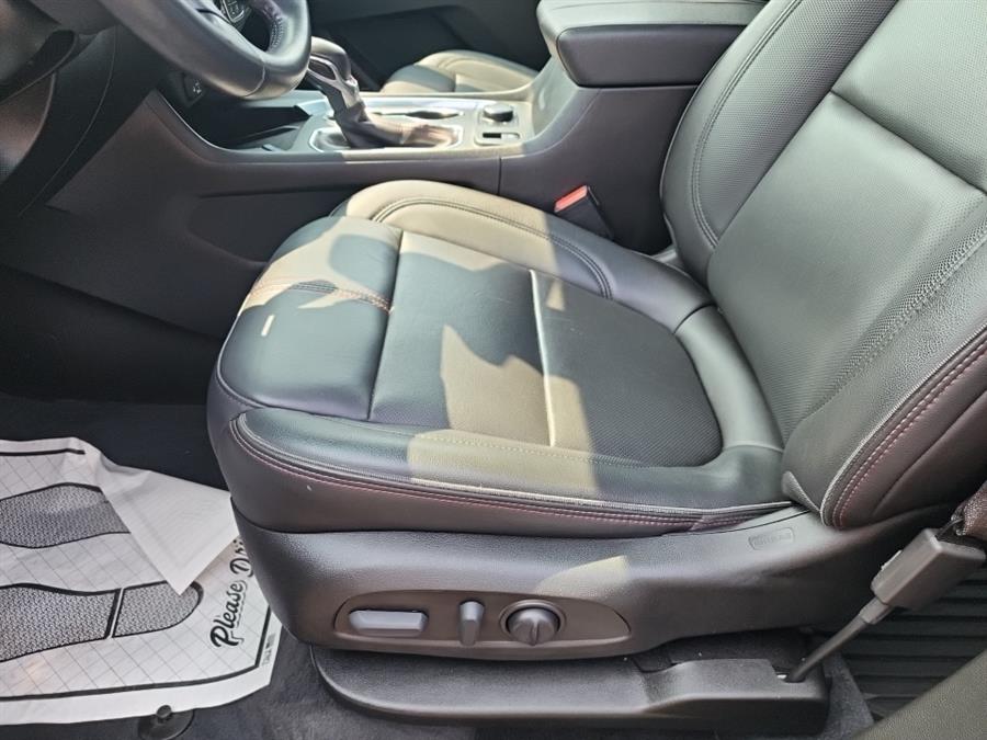 2022 Chevrolet Traverse AWD 4dr RS, available for sale in Islip, New York | L.I. Auto Gallery. Islip, New York 2022 Chevrolet Traverse AWD 4dr RS, available for sale in Islip, New York | L.I. Auto Gallery. Islip, New York