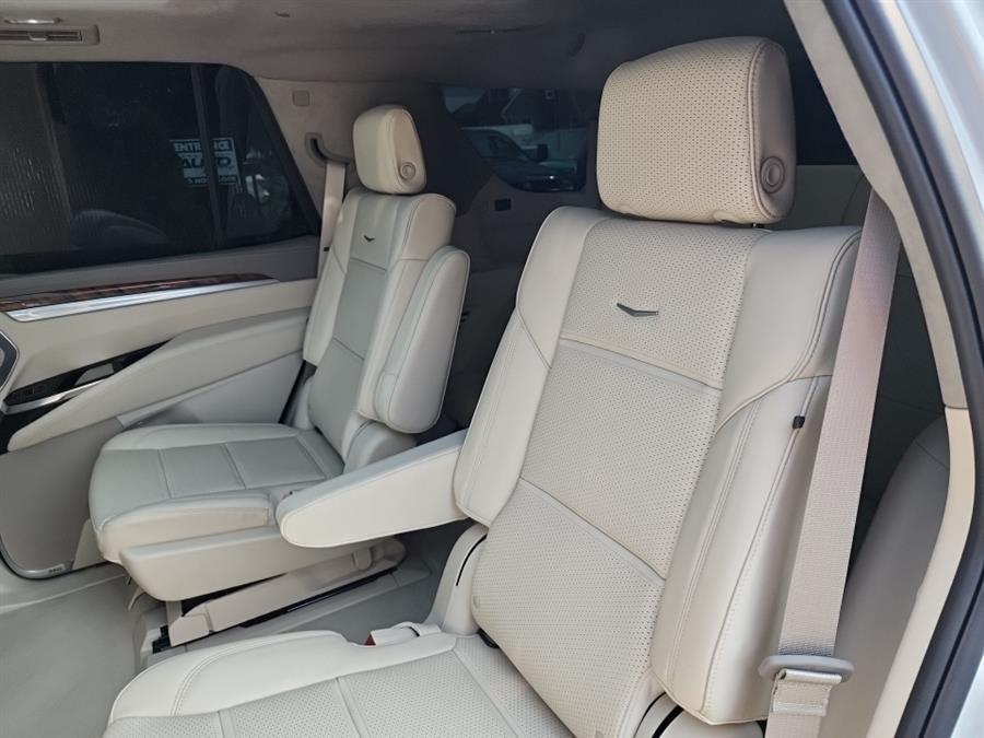 2025 Cadillac Escalade 4WD 4dr Sport Platinum, available for sale in Islip, New York | L.I. Auto Gallery. Islip, New York 2025 Cadillac Escalade 4WD 4dr Sport Platinum, available for sale in Islip, New York | L.I. Auto Gallery. Islip, New York