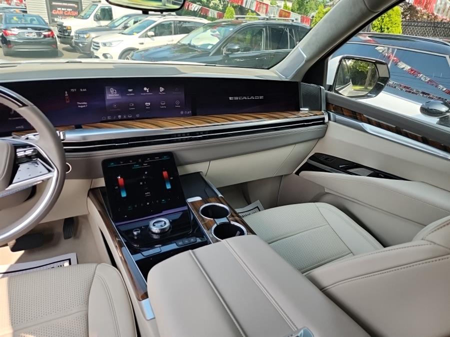 2025 Cadillac Escalade 4WD 4dr Sport Platinum, available for sale in Islip, New York | L.I. Auto Gallery. Islip, New York 2025 Cadillac Escalade 4WD 4dr Sport Platinum, available for sale in Islip, New York | L.I. Auto Gallery. Islip, New York
