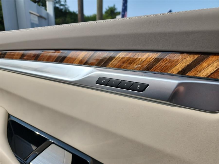 2025 Cadillac Escalade 4WD 4dr Sport Platinum, available for sale in Islip, New York | L.I. Auto Gallery. Islip, New York 2025 Cadillac Escalade 4WD 4dr Sport Platinum, available for sale in Islip, New York | L.I. Auto Gallery. Islip, New York