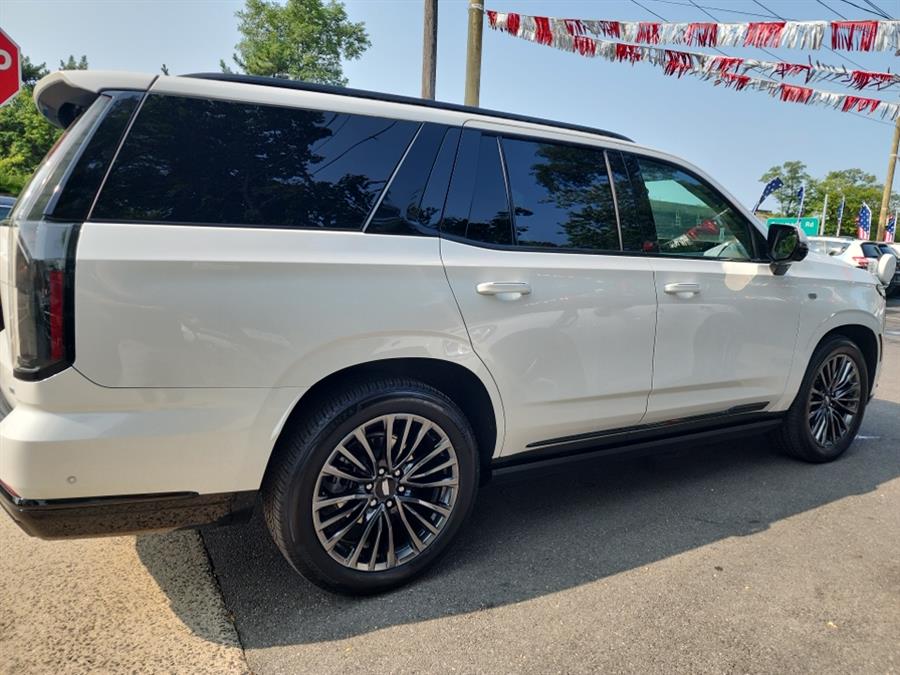 2025 Cadillac Escalade 4WD 4dr Sport Platinum, available for sale in Islip, New York | L.I. Auto Gallery. Islip, New York 2025 Cadillac Escalade 4WD 4dr Sport Platinum, available for sale in Islip, New York | L.I. Auto Gallery. Islip, New York