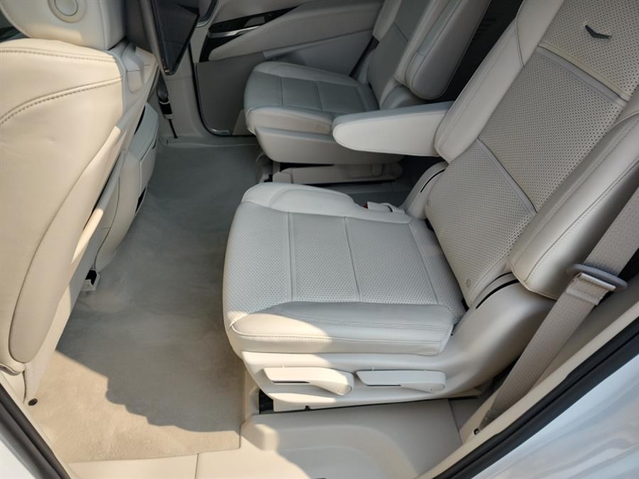 2025 Cadillac Escalade 4WD 4dr Sport Platinum, available for sale in Islip, New York | L.I. Auto Gallery. Islip, New York 2025 Cadillac Escalade 4WD 4dr Sport Platinum, available for sale in Islip, New York | L.I. Auto Gallery. Islip, New York