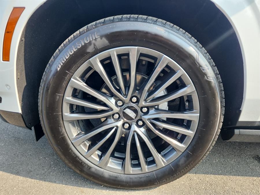 2025 Cadillac Escalade 4WD 4dr Sport Platinum, available for sale in Islip, New York | L.I. Auto Gallery. Islip, New York 2025 Cadillac Escalade 4WD 4dr Sport Platinum, available for sale in Islip, New York | L.I. Auto Gallery. Islip, New York