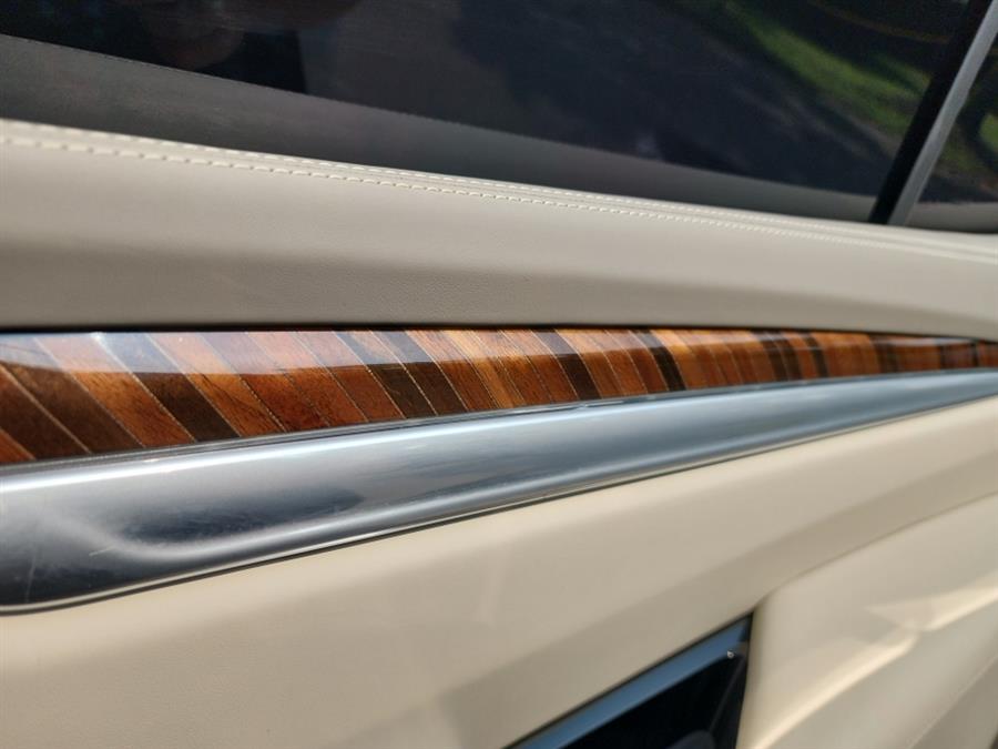 2025 Cadillac Escalade 4WD 4dr Sport Platinum, available for sale in Islip, New York | L.I. Auto Gallery. Islip, New York 2025 Cadillac Escalade 4WD 4dr Sport Platinum, available for sale in Islip, New York | L.I. Auto Gallery. Islip, New York