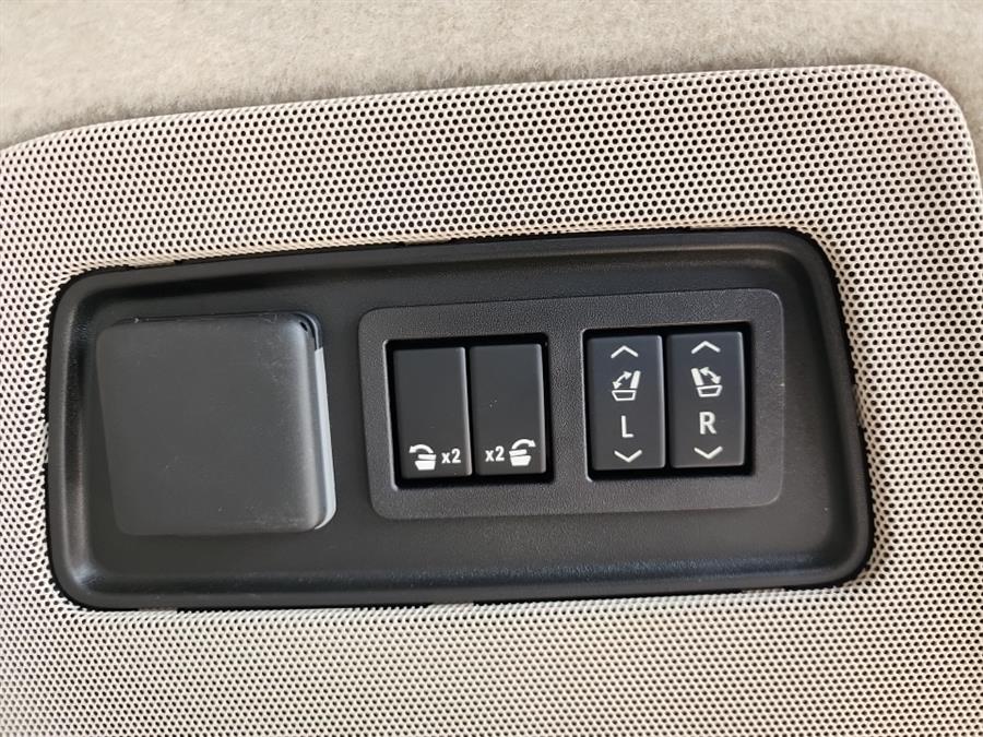 2025 Cadillac Escalade 4WD 4dr Sport Platinum, available for sale in Islip, New York | L.I. Auto Gallery. Islip, New York 2025 Cadillac Escalade 4WD 4dr Sport Platinum, available for sale in Islip, New York | L.I. Auto Gallery. Islip, New York