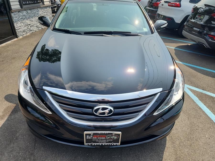 2014 Hyundai Sonata 4dr Sdn 2.4L Auto GLS PZEV, available for sale in Islip, New York | L.I. Auto Gallery. Islip, New York 2014 Hyundai Sonata 4dr Sdn 2.4L Auto GLS PZEV, available for sale in Islip, New York | L.I. Auto Gallery. Islip, New York
