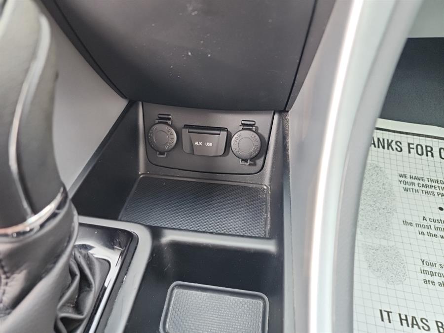 2014 Hyundai Sonata 4dr Sdn 2.4L Auto GLS PZEV, available for sale in Islip, New York | L.I. Auto Gallery. Islip, New York 2014 Hyundai Sonata 4dr Sdn 2.4L Auto GLS PZEV, available for sale in Islip, New York | L.I. Auto Gallery. Islip, New York