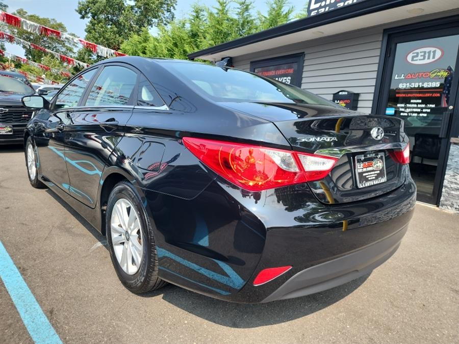 2014 Hyundai Sonata 4dr Sdn 2.4L Auto GLS PZEV, available for sale in Islip, New York | L.I. Auto Gallery. Islip, New York 2014 Hyundai Sonata 4dr Sdn 2.4L Auto GLS PZEV, available for sale in Islip, New York | L.I. Auto Gallery. Islip, New York