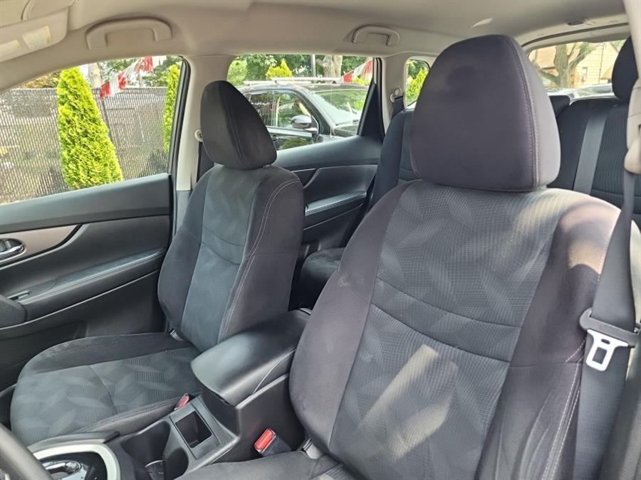 2014 Nissan Rogue AWD 4dr SV, available for sale in Islip, New York | L.I. Auto Gallery. Islip, New York 2014 Nissan Rogue AWD 4dr SV, available for sale in Islip, New York | L.I. Auto Gallery. Islip, New York