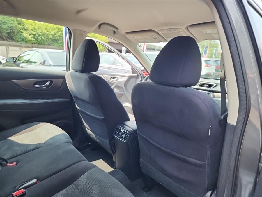2014 Nissan Rogue AWD 4dr SV, available for sale in Islip, New York | L.I. Auto Gallery. Islip, New York 2014 Nissan Rogue AWD 4dr SV, available for sale in Islip, New York | L.I. Auto Gallery. Islip, New York