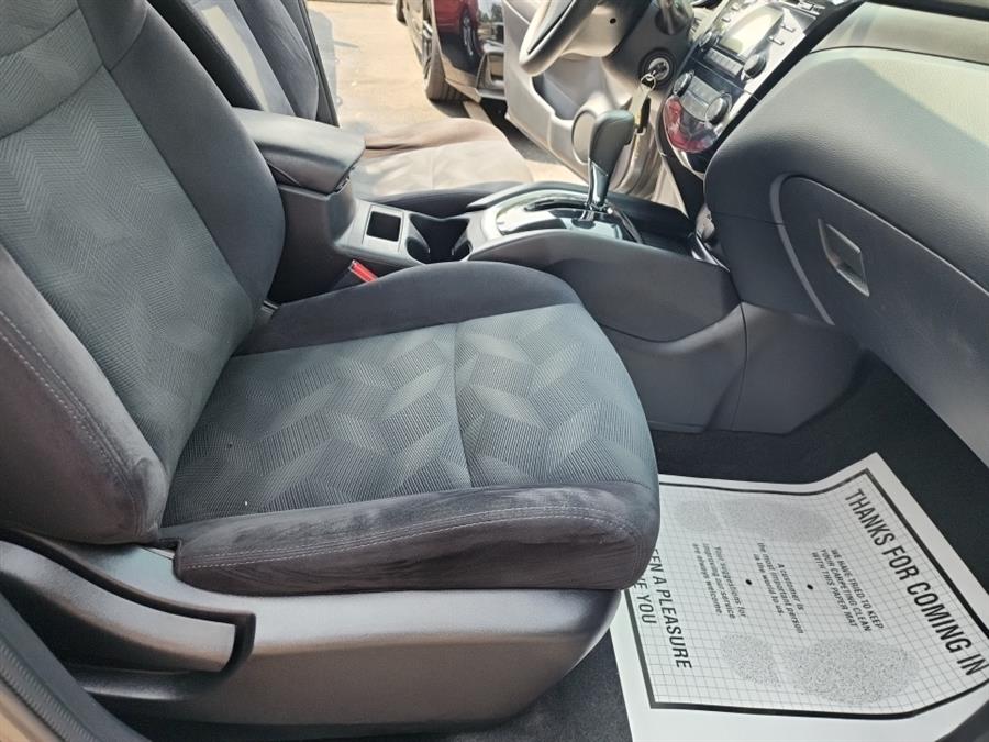 2014 Nissan Rogue AWD 4dr SV, available for sale in Islip, New York | L.I. Auto Gallery. Islip, New York 2014 Nissan Rogue AWD 4dr SV, available for sale in Islip, New York | L.I. Auto Gallery. Islip, New York