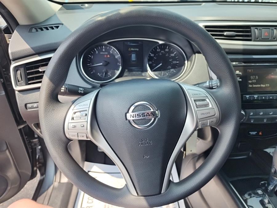 2014 Nissan Rogue AWD 4dr SV, available for sale in Islip, New York | L.I. Auto Gallery. Islip, New York 2014 Nissan Rogue AWD 4dr SV, available for sale in Islip, New York | L.I. Auto Gallery. Islip, New York