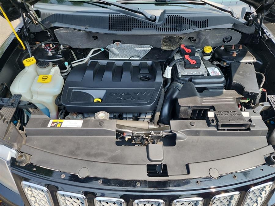 2015 Jeep Compass 4WD 4dr High Altitude Edition, available for sale in Islip, New York | L.I. Auto Gallery. Islip, New York 2015 Jeep Compass 4WD 4dr High Altitude Edition, available for sale in Islip, New York | L.I. Auto Gallery. Islip, New York