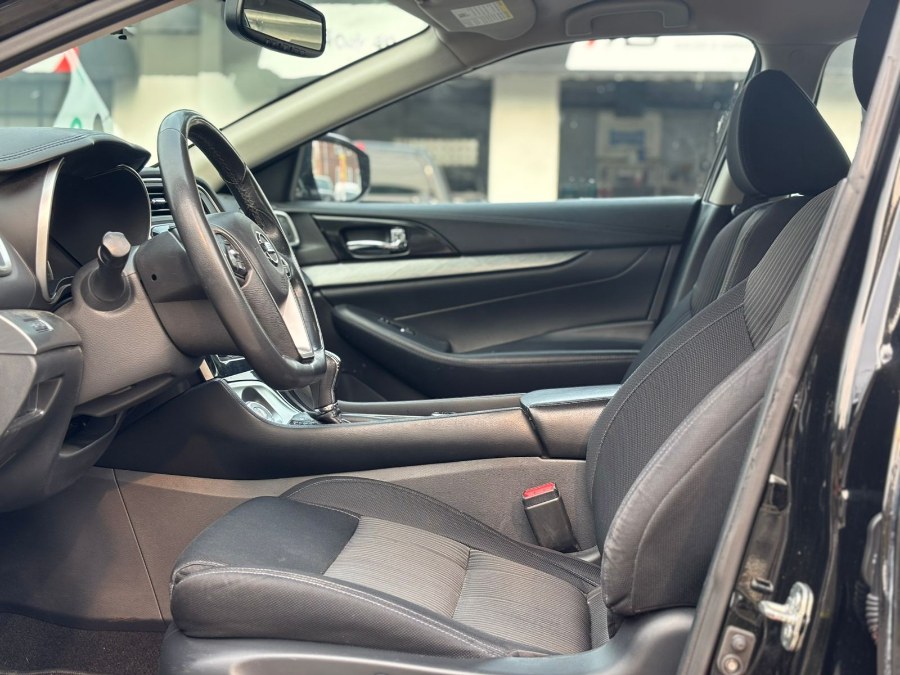 2017 Nissan Maxima SV 3.5L *Ltd Avail*, available for sale in Hamden, Connecticut | Adonai Auto Sales LLC. Hamden, Connecticut 2017 Nissan Maxima SV 3.5L *Ltd Avail*, available for sale in Hamden, Connecticut | Adonai Auto Sales LLC. Hamden, Connecticut