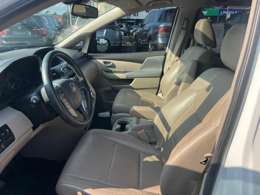 2014 Honda Odyssey 5dr Touring CLEAN CARFAX!!!, available for sale in Elmont, New York | Sunrise of Elmont. Elmont, New York 2014 Honda Odyssey 5dr Touring CLEAN CARFAX!!!, available for sale in Elmont, New York | Sunrise of Elmont. Elmont, New York