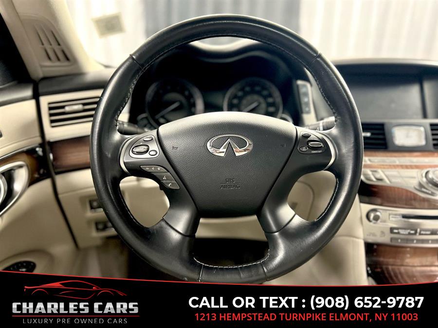 2015 Infiniti Q70 3.7 Deluxe Touring Pkg, available for sale in Elmont, New York | Charles Cars. Elmont, New York 2015 Infiniti Q70 3.7 Deluxe Touring Pkg, available for sale in Elmont, New York | Charles Cars. Elmont, New York
