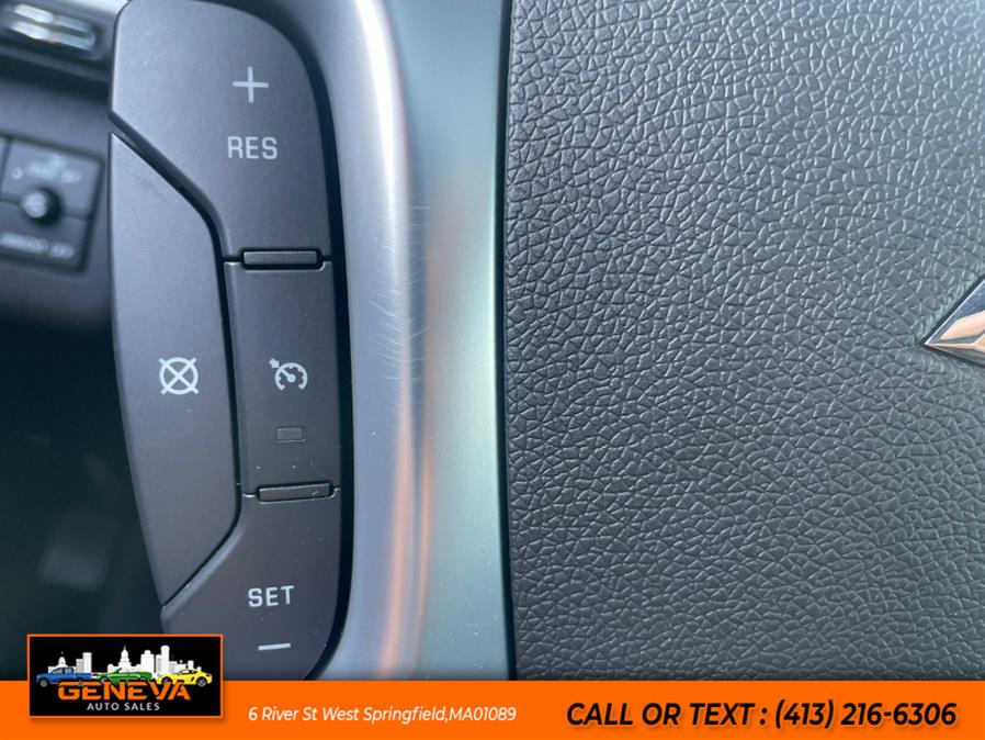 2017 Chevrolet Traverse AWD 4dr LT w/2LT, available for sale in West Springfield, Massachusetts | Geneva Auto Sales LLC. West Springfield, Massachusetts 2017 Chevrolet Traverse AWD 4dr LT w/2LT, available for sale in West Springfield, Massachusetts | Geneva Auto Sales LLC. West Springfield, Massachusetts