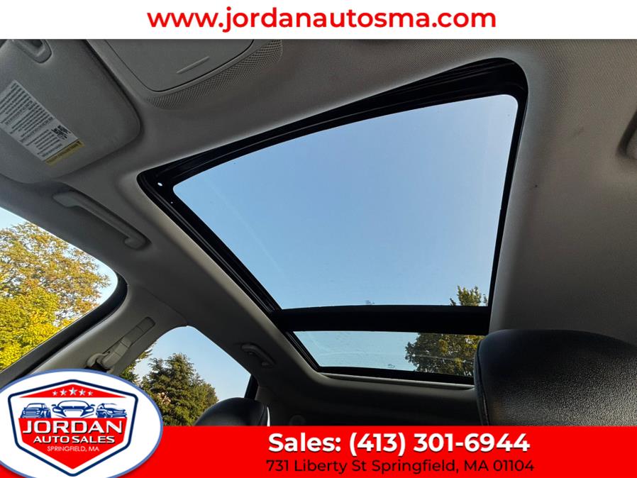 2016 Ford Edge 4dr Titanium AWD, available for sale in Springfield, Massachusetts | Jordan Auto Sales. Springfield, Massachusetts 2016 Ford Edge 4dr Titanium AWD, available for sale in Springfield, Massachusetts | Jordan Auto Sales. Springfield, Massachusetts
