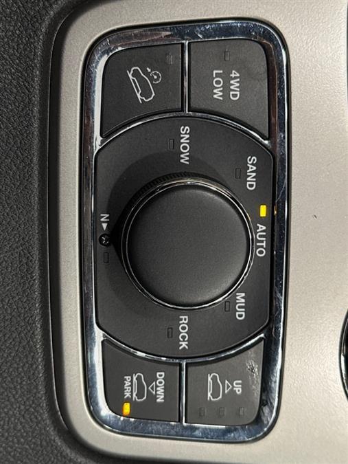 2019 Jeep Grand Cherokee High Altitude 4X4, available for sale in Maple Shade, New Jersey | Car Revolution. Maple Shade, New Jersey 2019 Jeep Grand Cherokee High Altitude 4X4, available for sale in Maple Shade, New Jersey | Car Revolution. Maple Shade, New Jersey