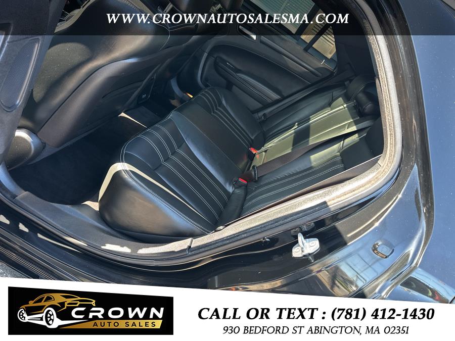 2016 Chrysler 300 4dr Sdn 300S AWD, available for sale in Abington, Massachusetts | Crown Auto Sales. Abington, Massachusetts 2016 Chrysler 300 4dr Sdn 300S AWD, available for sale in Abington, Massachusetts | Crown Auto Sales. Abington, Massachusetts