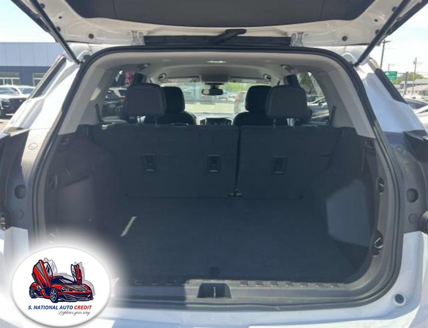 2022 GMC Terrain AWD 4dr SLE, available for sale in Meriden, Connecticut | Sandra Auto Broker LLC. Meriden, Connecticut 2022 GMC Terrain AWD 4dr SLE, available for sale in Meriden, Connecticut | Sandra Auto Broker LLC. Meriden, Connecticut