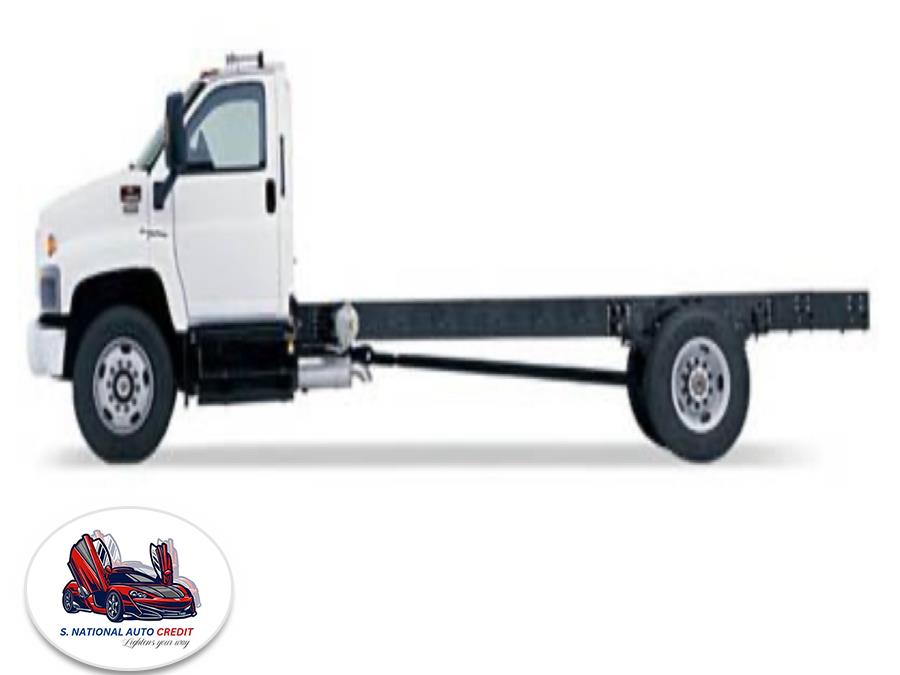 2006 GMC TC6500 Regular Cab, available for sale in Meriden, Connecticut | Sandra Auto Broker LLC. Meriden, Connecticut 2006 GMC TC6500 Regular Cab, available for sale in Meriden, Connecticut | Sandra Auto Broker LLC. Meriden, Connecticut