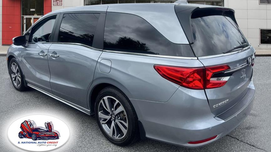 2022 Honda Odyssey Touring Auto, available for sale in Meriden, Connecticut | Sandra Auto Broker LLC. Meriden, Connecticut 2022 Honda Odyssey Touring Auto, available for sale in Meriden, Connecticut | Sandra Auto Broker LLC. Meriden, Connecticut