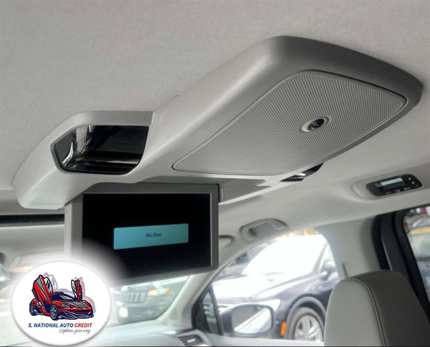 2022 Honda Odyssey Touring Auto, available for sale in Meriden, Connecticut | Sandra Auto Broker LLC. Meriden, Connecticut 2022 Honda Odyssey Touring Auto, available for sale in Meriden, Connecticut | Sandra Auto Broker LLC. Meriden, Connecticut