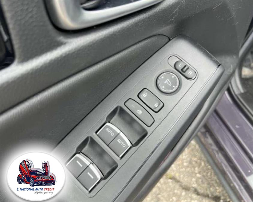 2024 Honda Civic Hatchback EX-L CVT, available for sale in Meriden, Connecticut | Sandra Auto Broker LLC. Meriden, Connecticut 2024 Honda Civic Hatchback EX-L CVT, available for sale in Meriden, Connecticut | Sandra Auto Broker LLC. Meriden, Connecticut