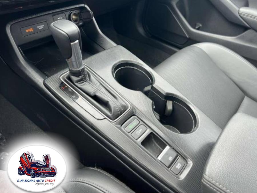 2024 Honda Civic Hatchback EX-L CVT, available for sale in Meriden, Connecticut | Sandra Auto Broker LLC. Meriden, Connecticut 2024 Honda Civic Hatchback EX-L CVT, available for sale in Meriden, Connecticut | Sandra Auto Broker LLC. Meriden, Connecticut
