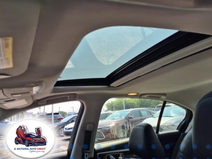 2018 INFINITI Q50 3.0t LUXE AWD, available for sale in Meriden, Connecticut | Sandra Auto Broker LLC. Meriden, Connecticut 2018 INFINITI Q50 3.0t LUXE AWD, available for sale in Meriden, Connecticut | Sandra Auto Broker LLC. Meriden, Connecticut