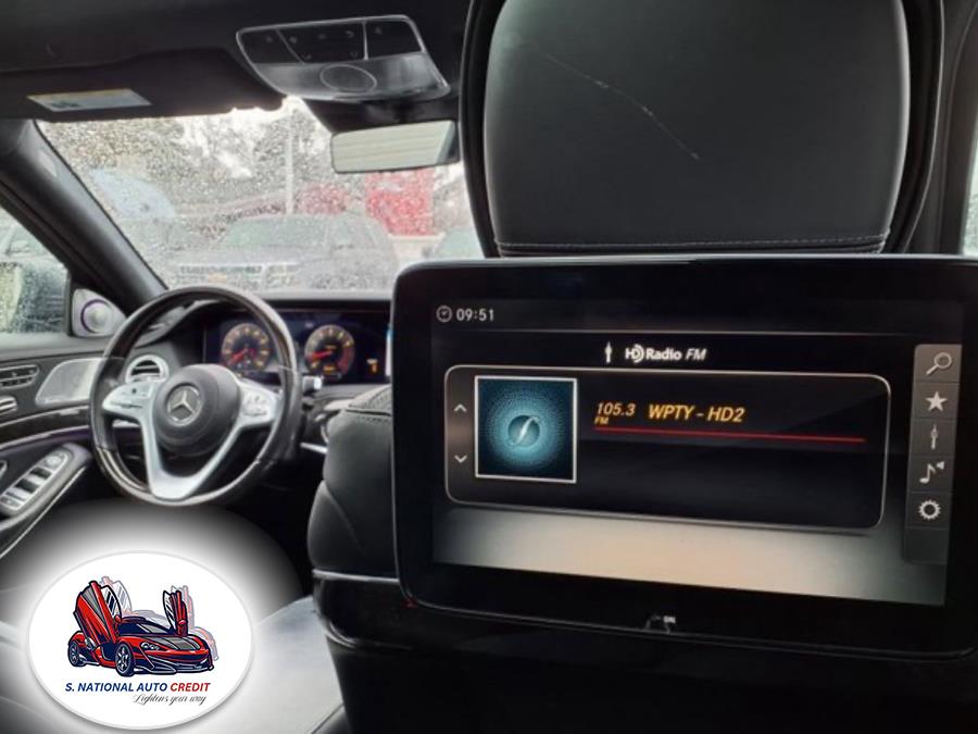 2018 Mercedes-Benz S-Class S 560 4MATIC Sedan, available for sale in Meriden, Connecticut | Sandra Auto Broker LLC. Meriden, Connecticut 2018 Mercedes-Benz S-Class S 560 4MATIC Sedan, available for sale in Meriden, Connecticut | Sandra Auto Broker LLC. Meriden, Connecticut