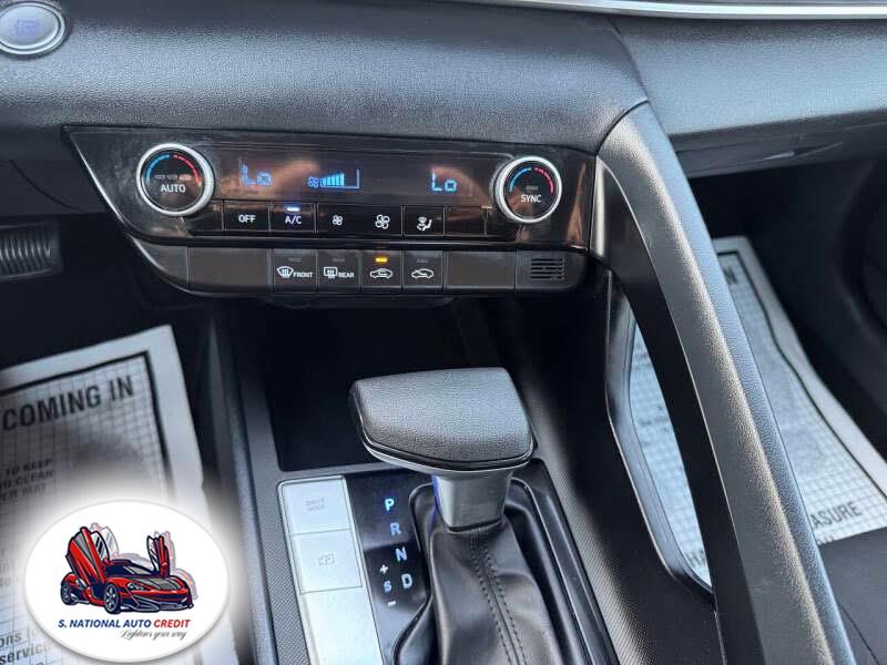 2022 Hyundai Elantra SEL IVT, available for sale in Meriden, Connecticut | Sandra Auto Broker LLC. Meriden, Connecticut 2022 Hyundai Elantra SEL IVT, available for sale in Meriden, Connecticut | Sandra Auto Broker LLC. Meriden, Connecticut