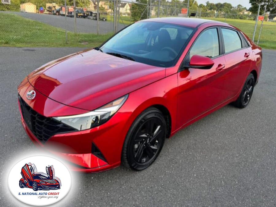 2022 Hyundai Elantra SEL IVT, available for sale in Meriden, Connecticut | Sandra Auto Broker LLC. Meriden, Connecticut 2022 Hyundai Elantra SEL IVT, available for sale in Meriden, Connecticut | Sandra Auto Broker LLC. Meriden, Connecticut