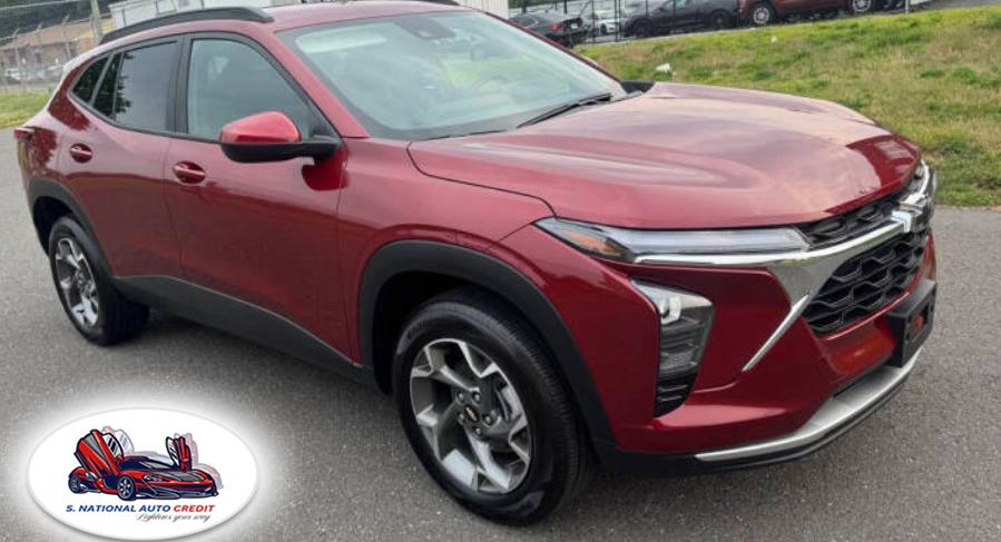 2024 Chevrolet Trax FWD 4dr LT, available for sale in Meriden, Connecticut | Sandra Auto Broker LLC. Meriden, Connecticut 2024 Chevrolet Trax FWD 4dr LT, available for sale in Meriden, Connecticut | Sandra Auto Broker LLC. Meriden, Connecticut