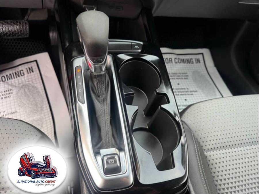2024 Chevrolet Trax FWD 4dr LT, available for sale in Meriden, Connecticut | Sandra Auto Broker LLC. Meriden, Connecticut 2024 Chevrolet Trax FWD 4dr LT, available for sale in Meriden, Connecticut | Sandra Auto Broker LLC. Meriden, Connecticut