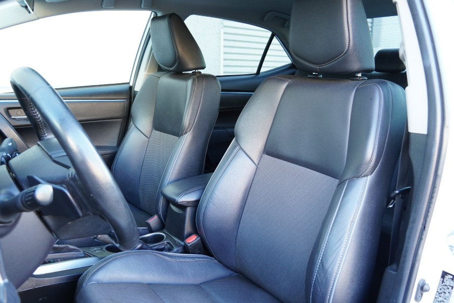 2016 Toyota Corolla SE /Special Edition Pkg (Natl), available for sale in Riverside, California | Big Timin Motors LLC. Riverside, California 2016 Toyota Corolla SE /Special Edition Pkg (Natl), available for sale in Riverside, California | Big Timin Motors LLC. Riverside, California