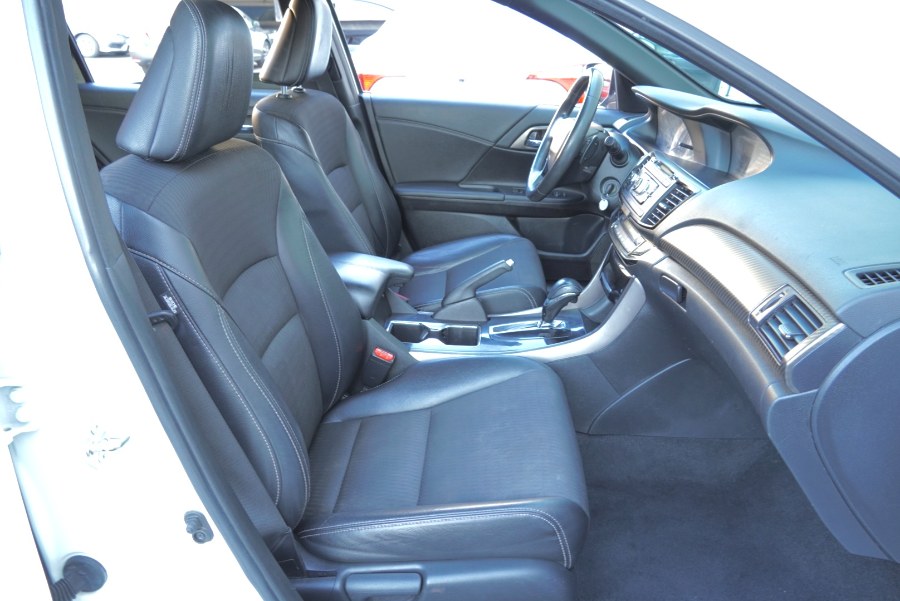 2016 Honda Accord Sedan Sport LEATHER INTERIOR, available for sale in Riverside, California | Big Timin Motors LLC. Riverside, California 2016 Honda Accord Sedan Sport LEATHER INTERIOR, available for sale in Riverside, California | Big Timin Motors LLC. Riverside, California