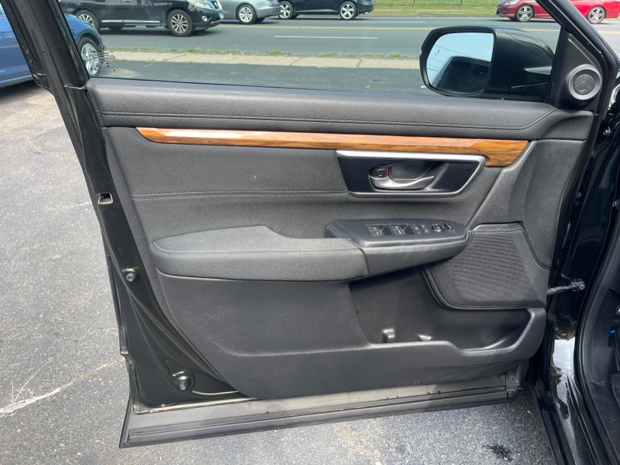 2017 Honda CR-V EX AWD, available for sale in Bloomfield, Connecticut | AXA Car Sales and Repair LLC. Bloomfield, Connecticut 2017 Honda CR-V EX AWD, available for sale in Bloomfield, Connecticut | AXA Car Sales and Repair LLC. Bloomfield, Connecticut