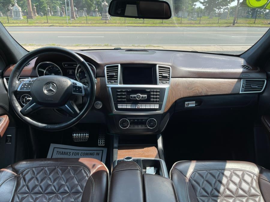 2015 Mercedes-Benz M-Class 4MATIC 4dr ML 400, available for sale in Bloomfield, Connecticut | AXA Car Sales and Repair LLC. Bloomfield, Connecticut 2015 Mercedes-Benz M-Class 4MATIC 4dr ML 400, available for sale in Bloomfield, Connecticut | AXA Car Sales and Repair LLC. Bloomfield, Connecticut