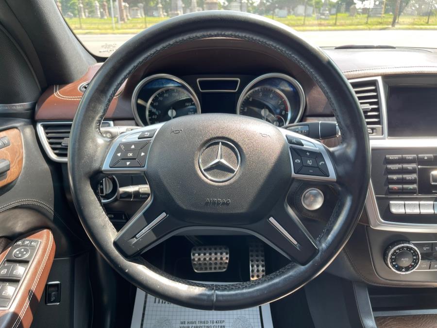 2015 Mercedes-Benz M-Class 4MATIC 4dr ML 400, available for sale in Bloomfield, Connecticut | AXA Car Sales and Repair LLC. Bloomfield, Connecticut 2015 Mercedes-Benz M-Class 4MATIC 4dr ML 400, available for sale in Bloomfield, Connecticut | AXA Car Sales and Repair LLC. Bloomfield, Connecticut