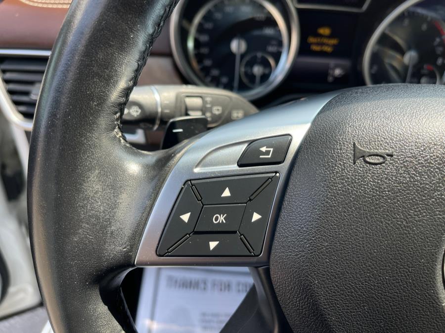 2015 Mercedes-Benz M-Class 4MATIC 4dr ML 400, available for sale in Bloomfield, Connecticut | AXA Car Sales and Repair LLC. Bloomfield, Connecticut 2015 Mercedes-Benz M-Class 4MATIC 4dr ML 400, available for sale in Bloomfield, Connecticut | AXA Car Sales and Repair LLC. Bloomfield, Connecticut